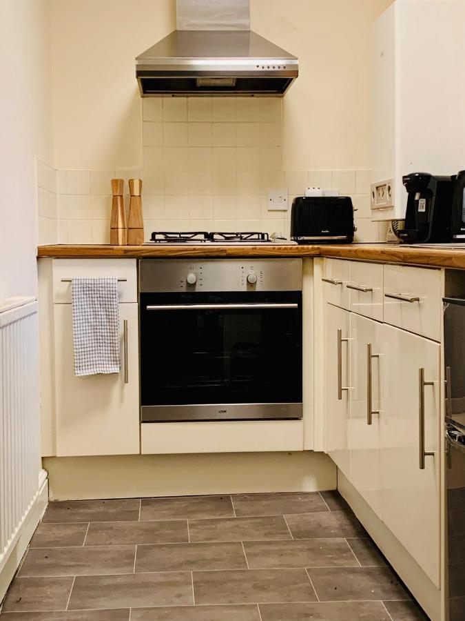 The Old Forge 5 Minutes From The Motorway With Parking Villa Bradford  Esterno foto